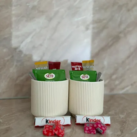 Kutak Mira * 多博伊